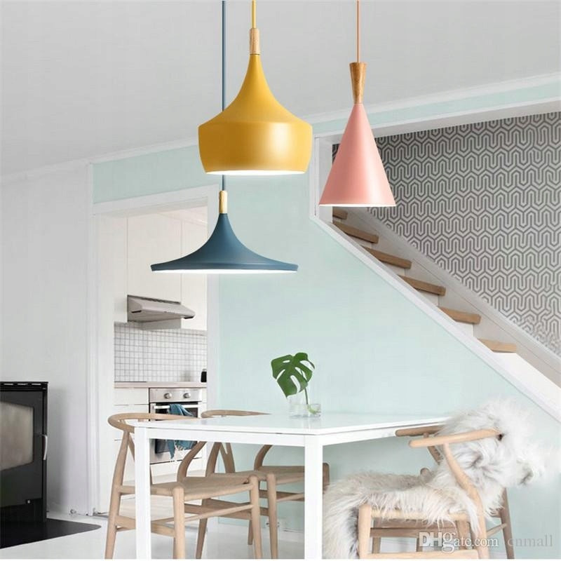 Suspension couleur design scandinave salon